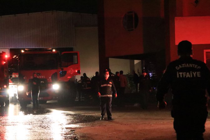Gaziantep'te iplik fabrikasında yangın