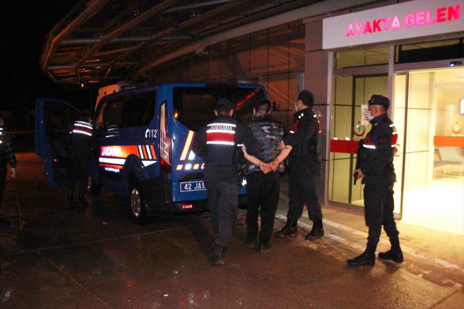 Konya'da 2 cezaevi firarisi ile hakkında yakalama kararı bulunan şüpheli yakaladı