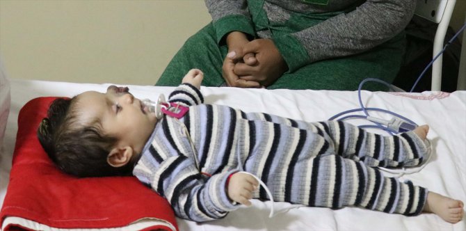 Türkiye'ye getirilen Suriyeli minik Yusuf'un tedavisi Hatay'da başladı