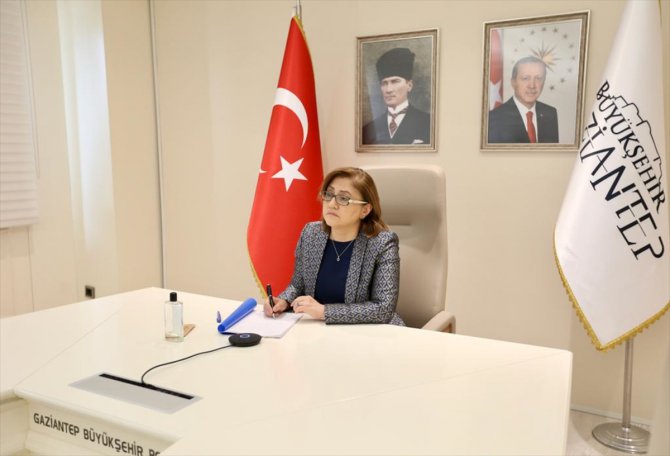 Avrupa Belediyeler ve Bölgeler Konseyi Eş Başkanı'ndan Türkiye'nin Kovid-19 mücadelesine övgü