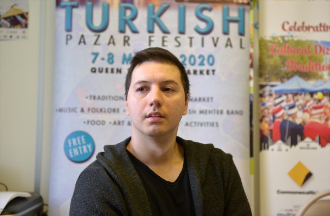 YTB'den Avustralya'da eğitim gören Türk öğrencilere yardım