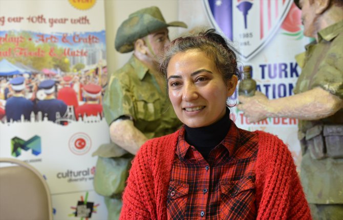 YTB'den Avustralya'da eğitim gören Türk öğrencilere yardım