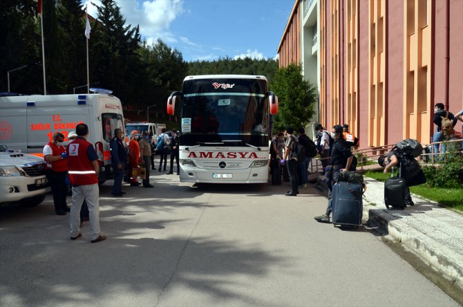 Amasya'da karantina süreleri dolan 150 kişi evlerine uğurlandı