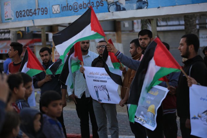 Gazze'de "İsrail'le kültürel normalleşme" protesto edildi