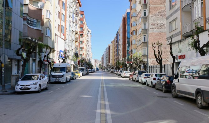 Bursa, Eskişehir ve Balıkesir'de sokaklar boş kaldı