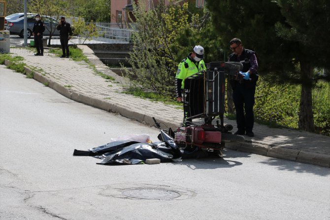 Yozgat'ta vidanjörün çarptığı motosikletin sürücüsü öldü
