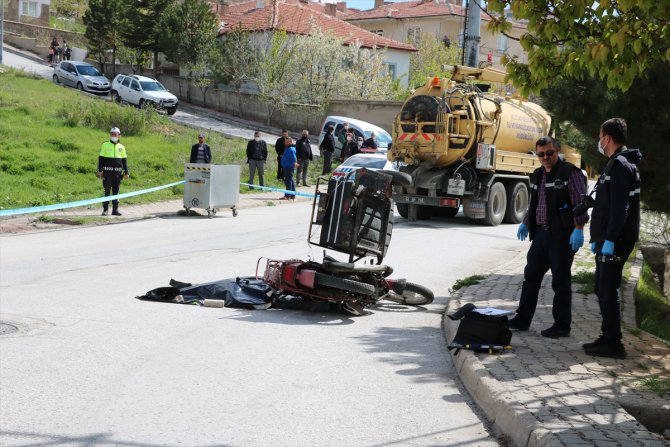 Yozgat'ta vidanjörün çarptığı motosikletin sürücüsü öldü