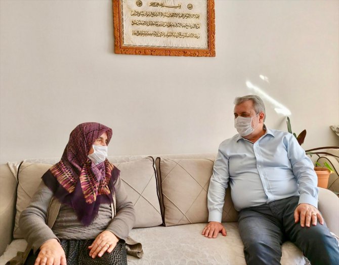 BBP Genel Başkanı Destici, Eskişehir'de yaşayan anne ve babasını ziyaret etti