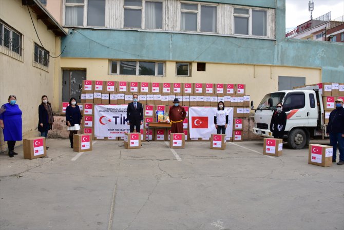 TİKA'dan Moğolistan'a gıda ve hijyen malzemesi yardımı