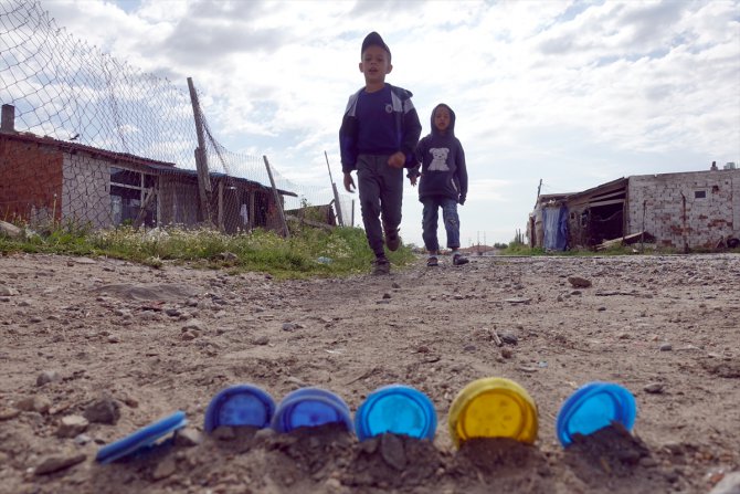 Trakya'da 14 yaş altı çocuklar uzun zaman sonra ilk kez sokağa çıktı