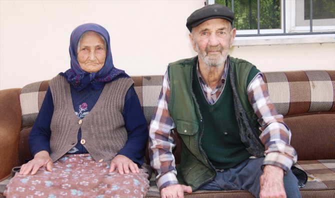 Amasya'da sosyal yardım desteği alan yaşlı kadının parası dolandırıldı