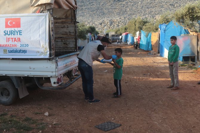 Sadakataşı Derneğinden Suriyeli ailelere yardım