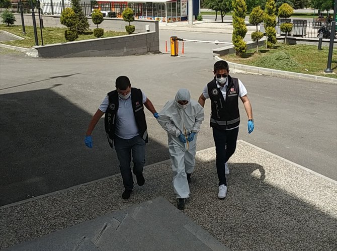 Karaman'da silah kaçakçılığı yaptığı iddia edilen kişi tutuklandı