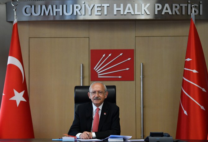 Kılıçdaroğlu, video konferans ile gençlerle buluştu: