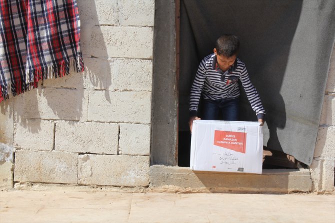 Yeryüzü Doktorları ramazan ayında ihtiyaç sahibi Suriyelilerin yanında