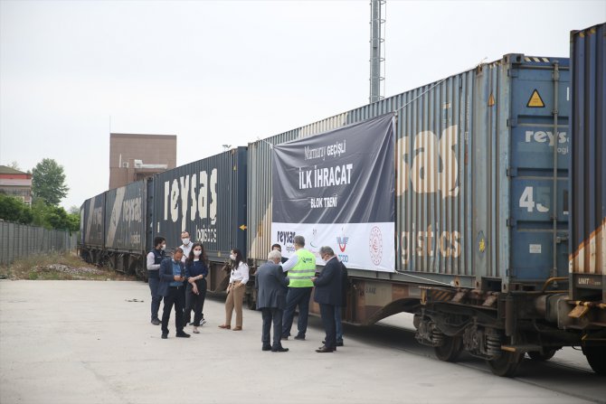 Marmaray geçişli ilk ihracat blok treni Sakarya'dan yola çıkıyor