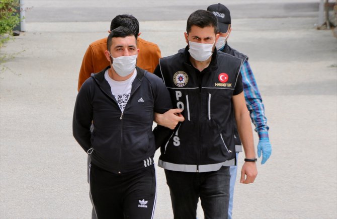 GÜNCELLEME - Eskişehir'de uyuşturucu operasyonunda yakalanan 2 şüpheli tutuklandı