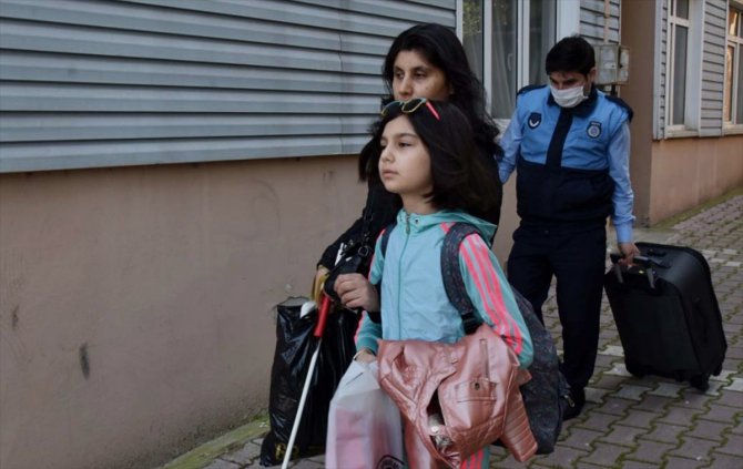 Samsun Büyükşehir Belediyesi görme engelli vatandaşı bayramda ailesiyle buluşturdu