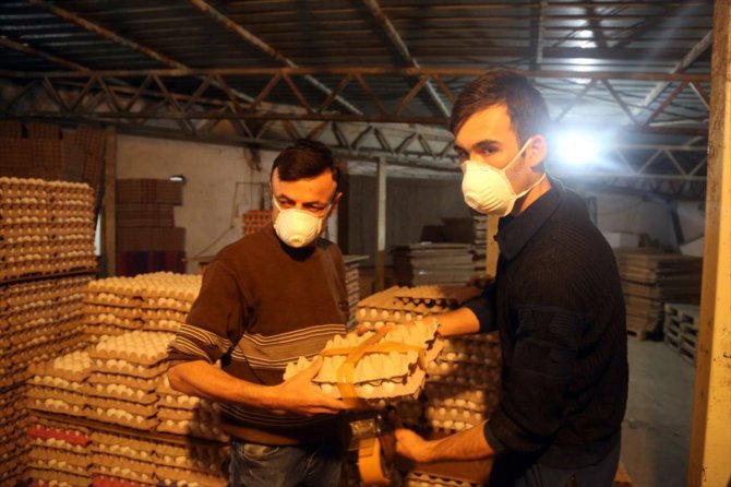 Kocaeli'de ihtiyaç sahibi vatandaşlara 30 bin yumurta ve 25 ton sebze dağıtıldı