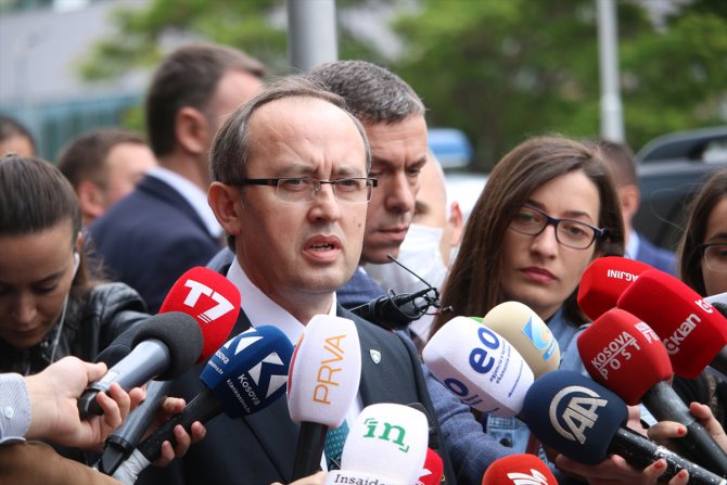 Kosova'daki yeni koalisyon hükümeti meclisten güvenoyu aldı
