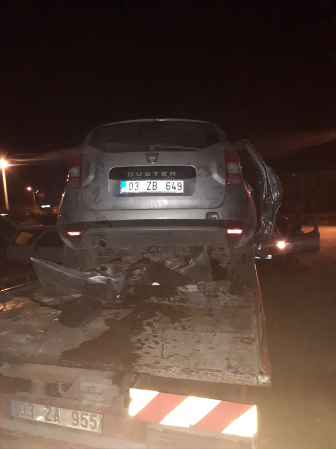 Afyonkarahisar'da otomobil devrildi: 1 ölü, 3 yaralı