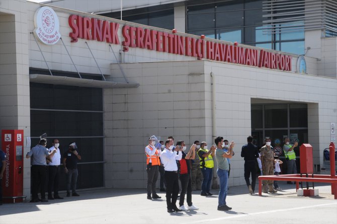Şırnak Şerafettin Elçi Havalimanı'na normalleşme sürecindeki ilk uçak seferi yapıldı