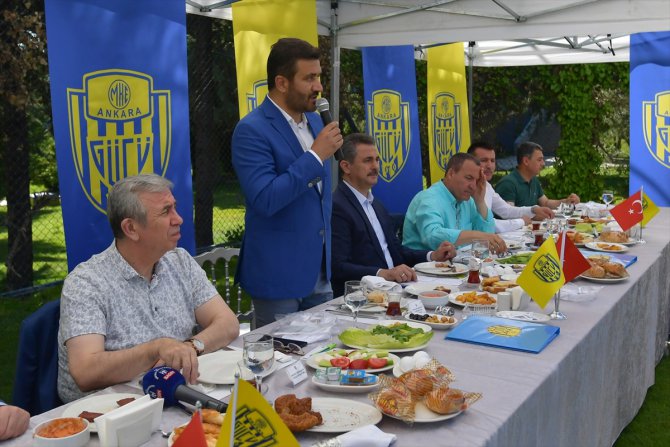 MKE Ankaragücü Kulübü, belediye başkanlarını misafir etti