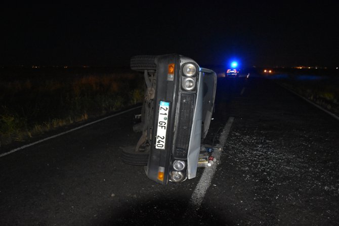 Şanlıurfa'da takla atan otomobile hafif ticari araç çarptı: 6 yaralı