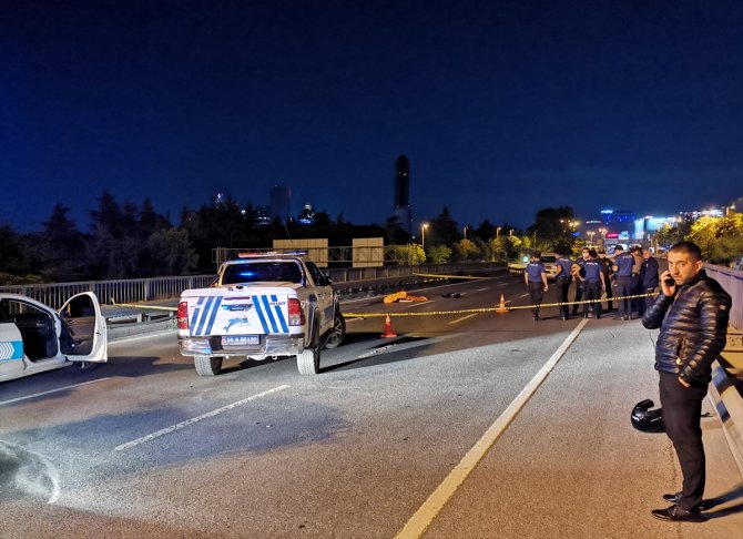 Sarıyer'de bariyerlere çarpan motosikletin sürücüsü öldü