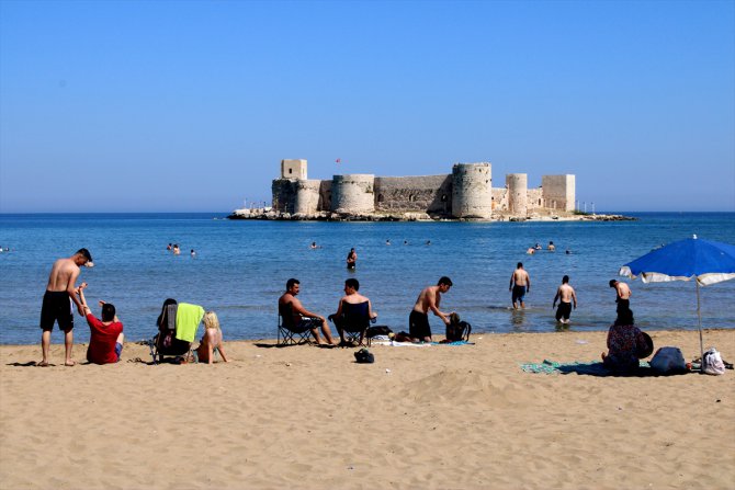 Doğu Akdeniz'de sıcak hava bunaltıyor