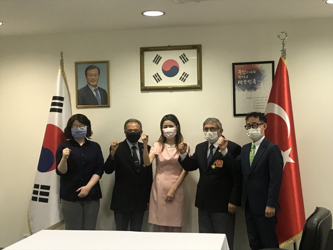 Kore gazileri için 10 bin maske