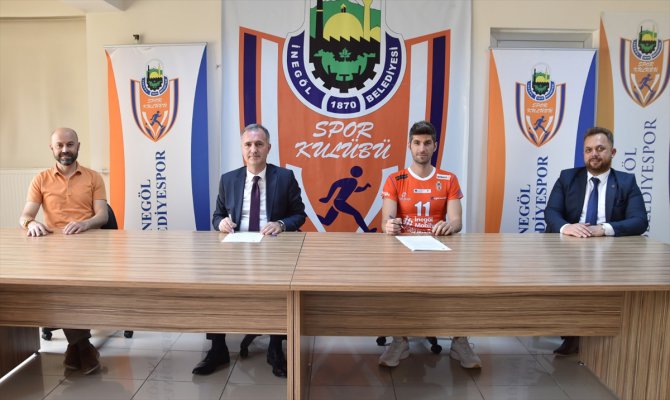 İnegöl Belediyespor, Caner Çiçekoğlu ile sözleşme imzaladı