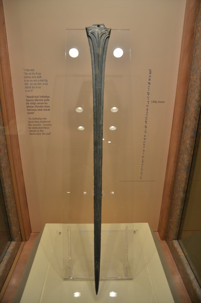 Hitit Kralı Tuthaliya'nın kılıcı İstanbul Havalimanı Müzesi'nde sergilenecek