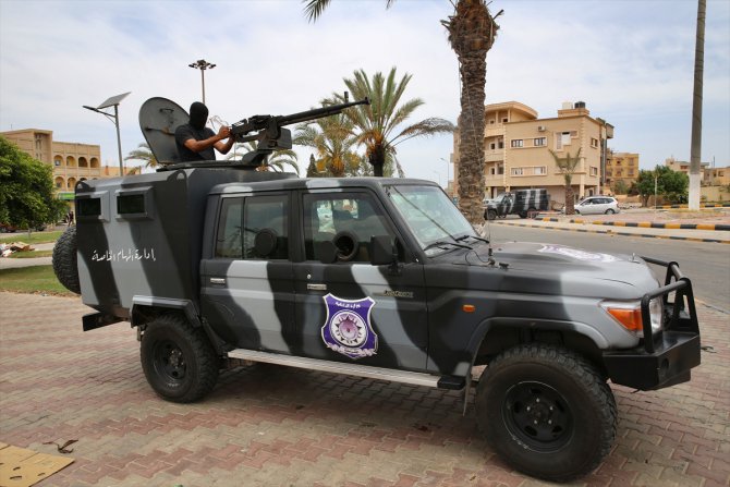 Libya İçişleri Bakanlığı, Hafter milislerinden kurtarılan Terhune'de güvenlik tedbirlerini artırıyor