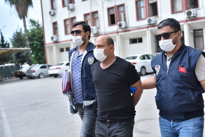 GÜNCELLEME - Mersin'de telefon dolandırıcılığı yaptıkları iddiasıyla 4 şüpheli tutuklandı