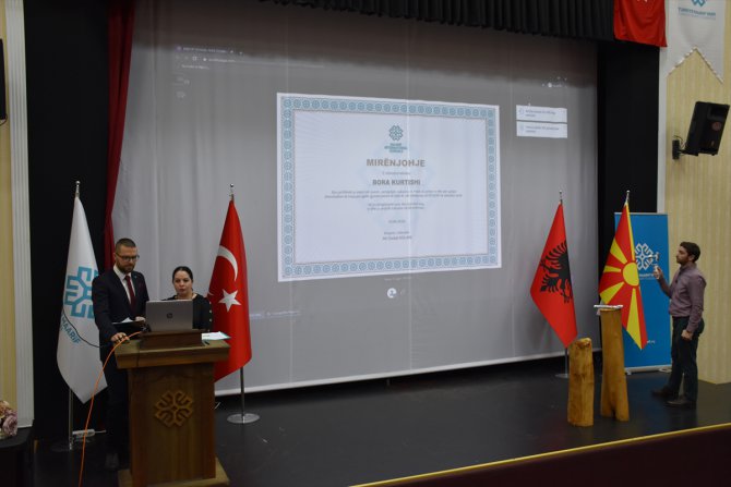 Kuzey Makedonya'daki Maarif okullarında "online" mezuniyet töreni