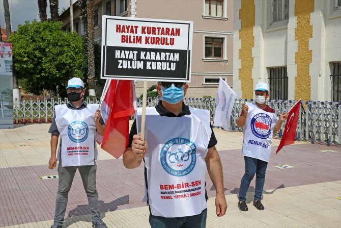 Adana'da belediyelerde işten çıkarmalar protesto edildi