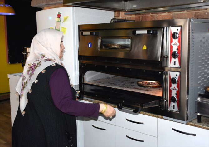 Kadın girişimci hayallerindeki pizzacıyı İŞKUR'un hibe desteğiyle kurdu
