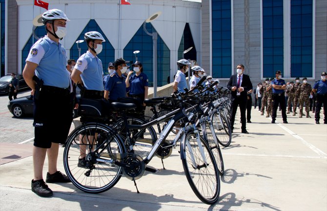 Samsun'da bisikletli polisler "martı timleri" görev başında