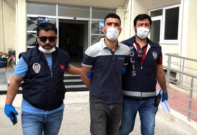 Mersin'de kapkaççıyı vatandaşlar yakaladı
