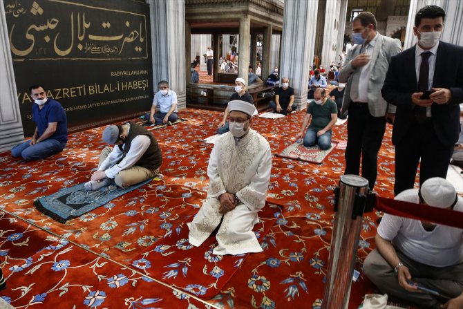 Diyanet İşleri Başkanı Ali Erbaş, Sultanahmet Camisi'nde hutbe irat etti: