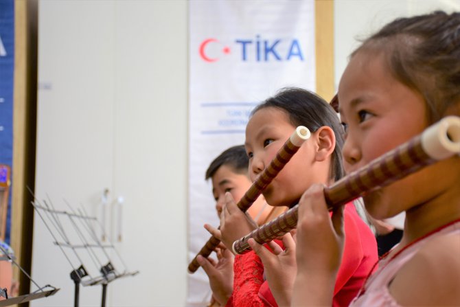 TİKA'dan Moğolistan'da müzik eğitimine destek