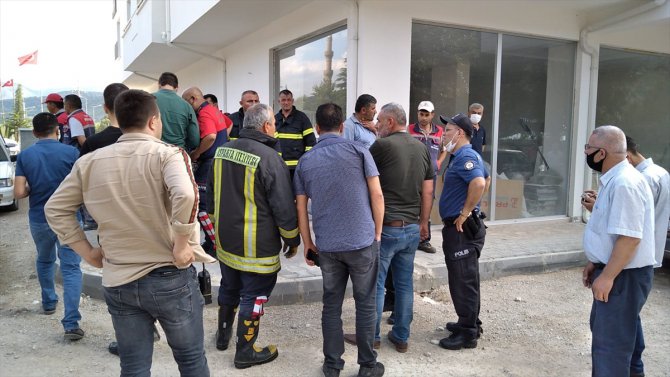 Isparta'da dördüncü kattan beton zemine düşen kadın yaralandı