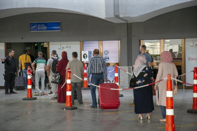 Tunus, Kovid-19 nedeniyle kapattığı sınırları yeniden açtı