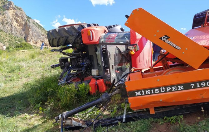 Erzurum'da traktörle balya makinesi arasına sıkışan adam hayatını kaybetti