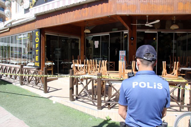Uşak'ta silahla vurulan restoran işletmecisi hayatını kaybetti