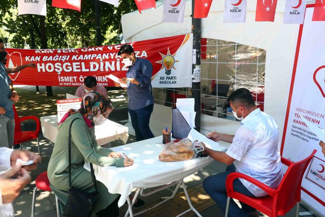 Bağcılar halkından "Kan ver can ver" kampanyasına destek