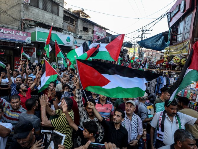 Filistinli gruplar Gazze'de İsrail'in "ilhak" planına karşı yürüdü
