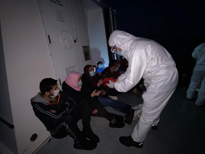 Muğla'da mahsur kalan 17 sığınmacı kurtarıldı