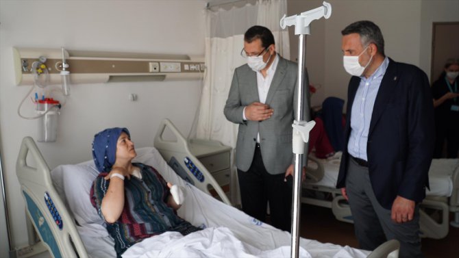 AK Parti'li Yavuz, havai fişek fabrikasındaki patlamada yaralananları ziyaret etti